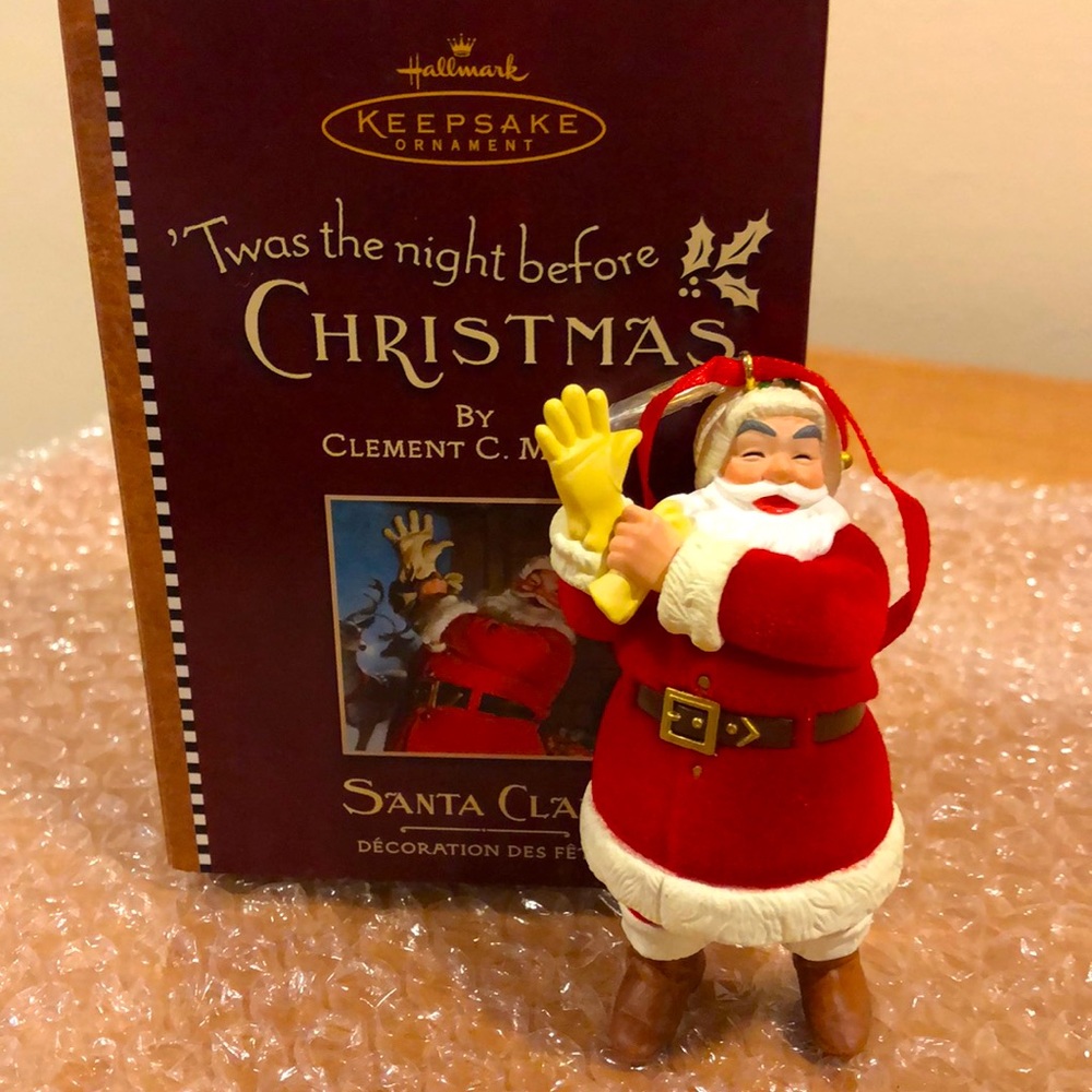 Hallmark MIB  2001 holiday ornament